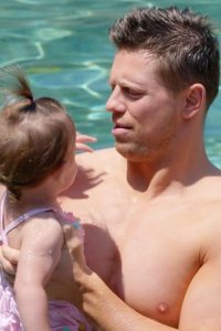 Miz & Mrs. – S02E08 – Baby Moon or Bust