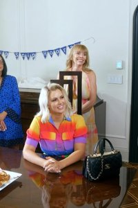 Miz & Mrs. – S02E16 – Dating and Mating