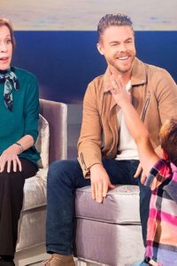 A Little Help with Carol Burnett – S01E05 – Home