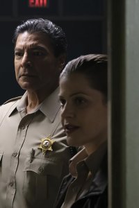 Siren – S01E07 – Dead in the Water