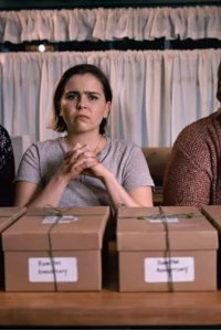 Good Girls – S03E02 – Not Just Cards