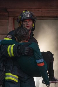 9-1-1 – S02E14 – Broken