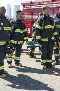 9-1-1 – S08E01 – Buzzkill