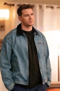 9-1-1 – S08E09 – Sob Stories