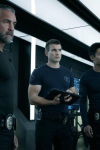 S.W.A.T. – S05E13 – Short Fuse