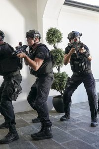 S.W.A.T. – S06E07 – Sequel
