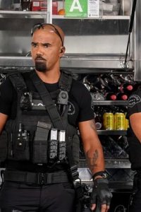 S.W.A.T. – S06E08 – Guacaine