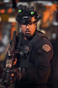 S.W.A.T. – S06E22 – Legacy