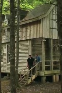 Terror in the Woods – S01E04 – Halloween Fright Night