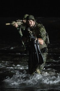 SEAL Team – S02E01 – Fracture