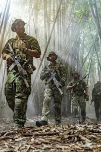 SEAL Team – S02E16 – Dirt, Dirt, Gucci