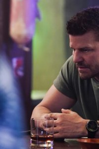 SEAL Team – S02E20 – Rock Bottom