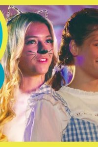 Chicken Girls – S07E08 – Over The Rainbow