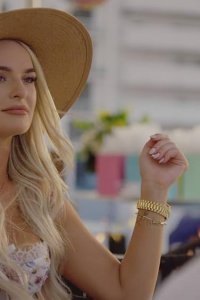 Siesta Key – S04E11 – We Can All Use a Little Empathy