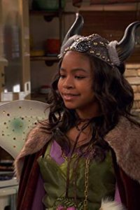 Raven’s Home – S03E10 – Creepin’ It Real
