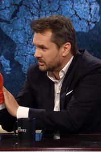 The Jim Jefferies Show – S03E04 – The Extra Hurdles for Trans Athletes