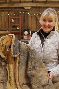 The Repair Shop – S09E27 – WWII Pilot’s Jacket