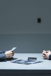 Imposters – S01E08 – In the Game