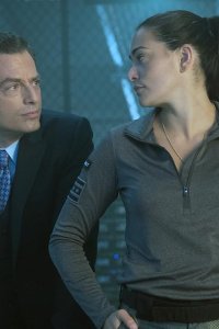 APB – S01E03 – Hate of Comrades