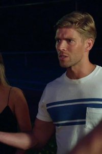 Summer House – S02E01 – Passing the Torch