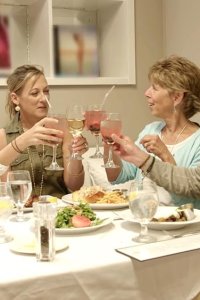 Summer House – S02E06 – Mother Knows Best