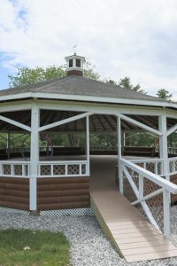 Maine Cabin Masters – S04E07 – It Takes A Village