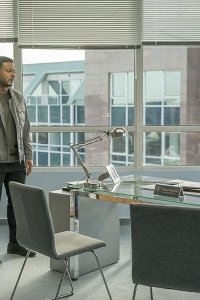 Ransom – S03E13 – Story for Another Day