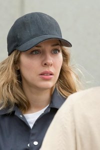 Travelers – S01E06 – Helios 685