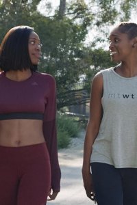 Insecure – S02E01 – Hella Great