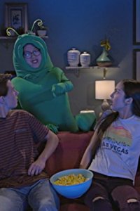 Bizaardvark – S02E04 – Paige Bugs Out