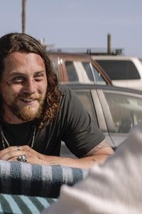 Animal Kingdom – S03E06 – Broke from the Box