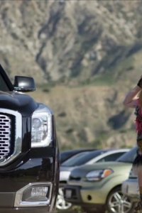 Lopez – S01E06 – George Hosts a Golf Tournament
