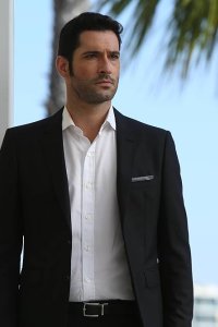 Lucifer – S02E05 – Weaponizer