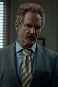 Angie Tribeca – S02E08 – The Coast Is Fear
