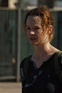 Colony – S01E10 – Gateway
