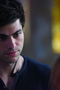 Shadowhunters – S02E02 – A Door Into the Dark