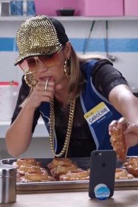 Superstore – S03E08 – Viral Video