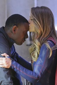 Supergirl – S01E20 – Better Angels