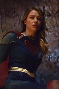 Supergirl – S06E02 – A Few Good Women