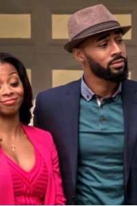 Truth Be Told – S01E04 – Psychic Chicken