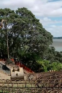 Grand Designs New Zealand – S01E06 – Auckland: Clifftop House