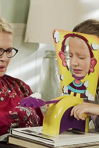 Life in Pieces – S04E03 – Misery Turd Name Pills