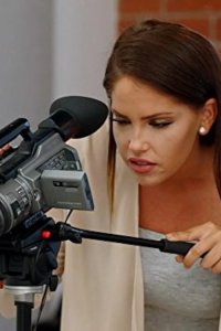 WAGs – S01E04 – Never Have I Ever
