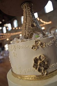 Cake Hunters – S01E01 – Not Fond of Fondant