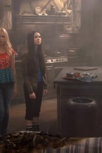 Best Friends Whenever – S01E03 – A Time to Say Thank You