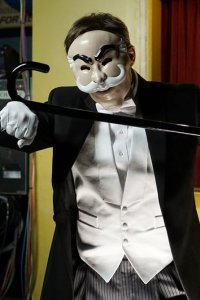 Mr. Robot – S01E04 – eps1.3_da3m0ns.mp4
