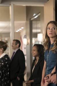 Younger – S03E01 – A Kiss Is Just a Kiss