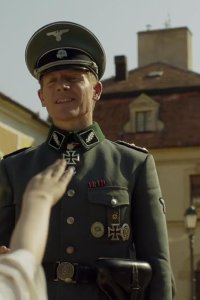 X Company – S01E01 – Pilot