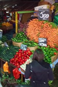 Bizarre Foods: Delicious Destinations – S04E22 – Santiago