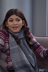 K.C. Undercover – S02E22 – Holly Holly Not So Jolly